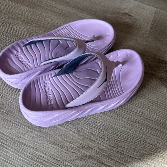 Hoka One One Lavender Sandals - Picture 3 of 6